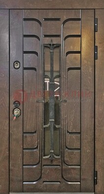 Современная стальная дверь со стеклом и ковкой ДСК-193 в Красноармейске